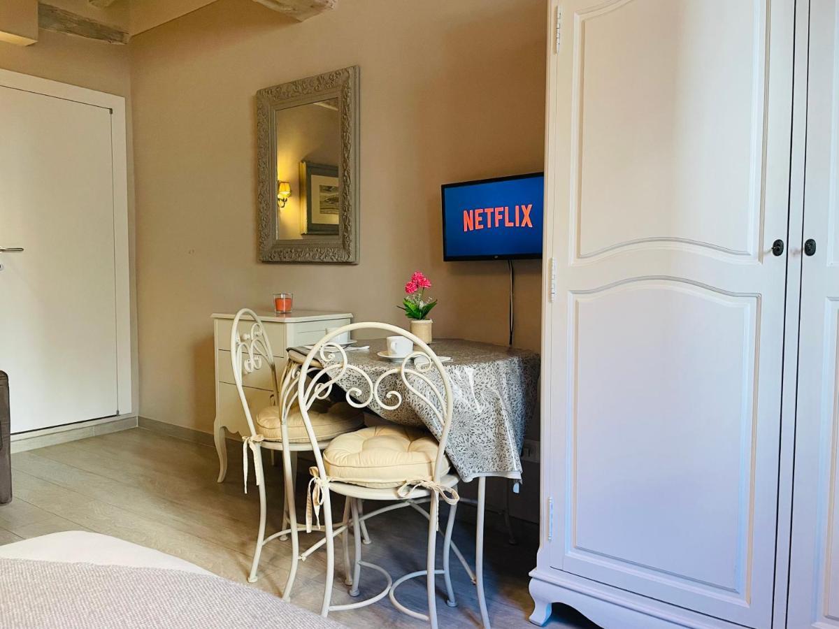All'Interno Delle Mura Appartamento Con Wi-Fi E Netflix Λούκα Εξωτερικό φωτογραφία